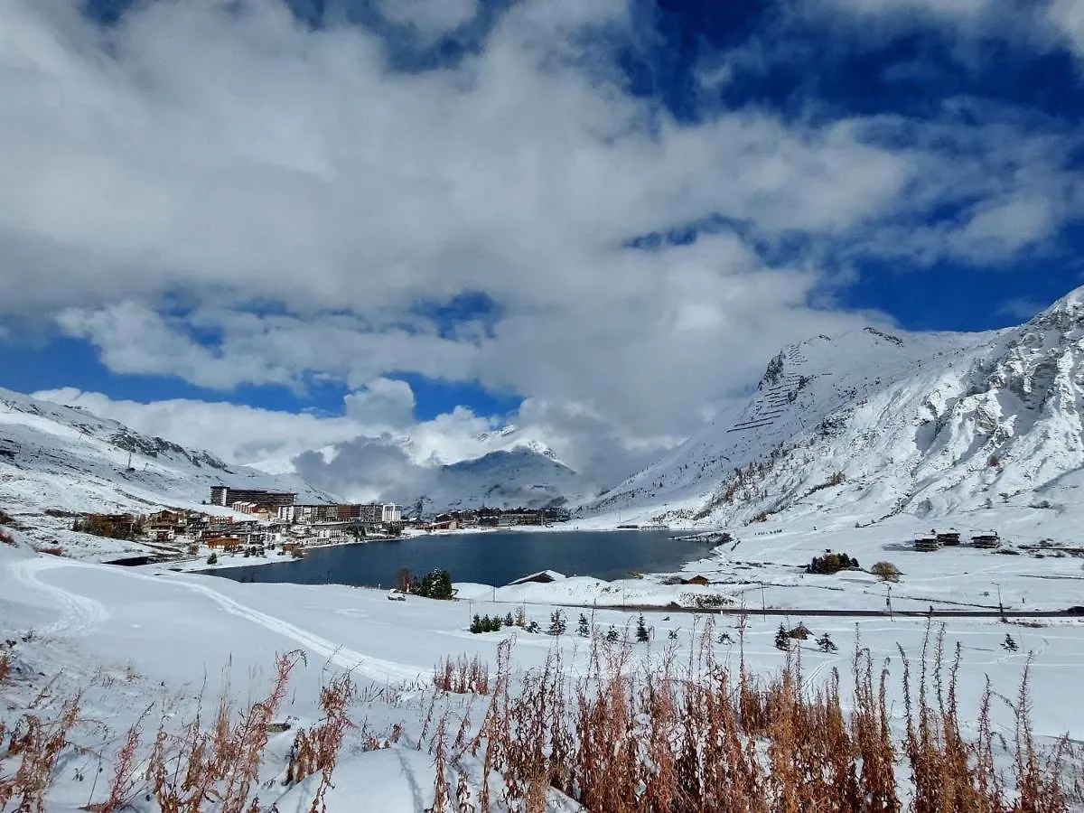 Apartment Ecrin Des Neiges - Val Claret-4 By Interhome Tignes